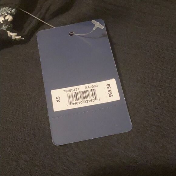 Lucky Brand Blouse.Xs. NWT. - Picture 6 of 9